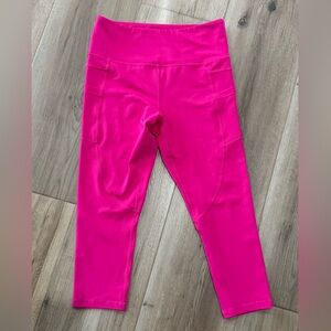 Zyia Party Pink Pocket Light & Tight Hi-Rise Capri Legging